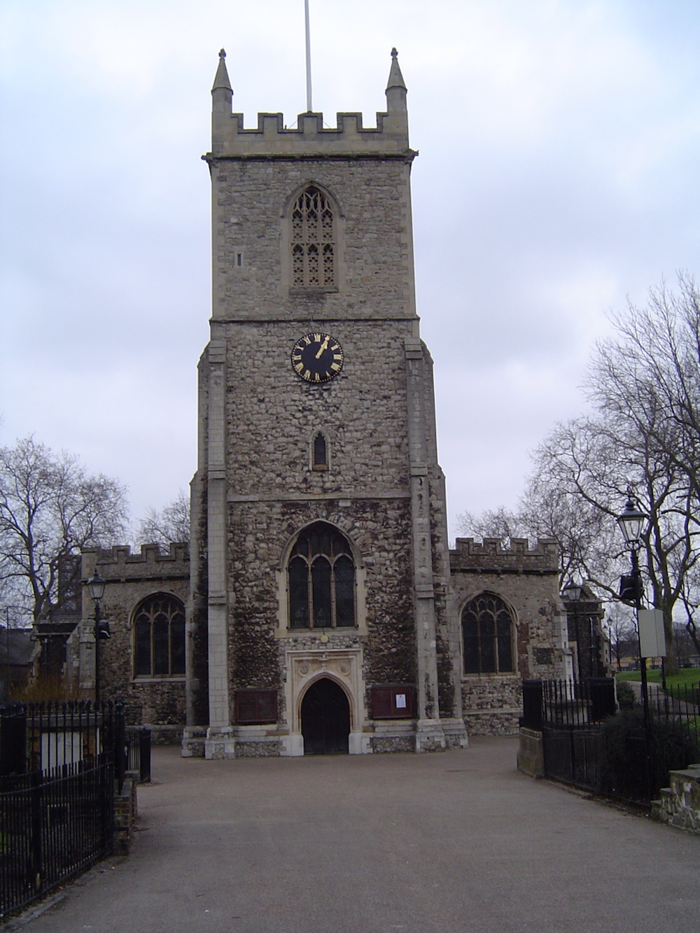 St. Dunstan’s Stepney Church in London. Photo Credit: © Gordon Joly via Wikimedia Commons.